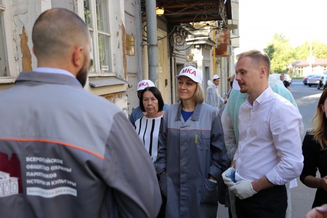 Сотрудники Москомархитектуры в качестве волонтеров приняли участие в реставрации Дома Палибина
