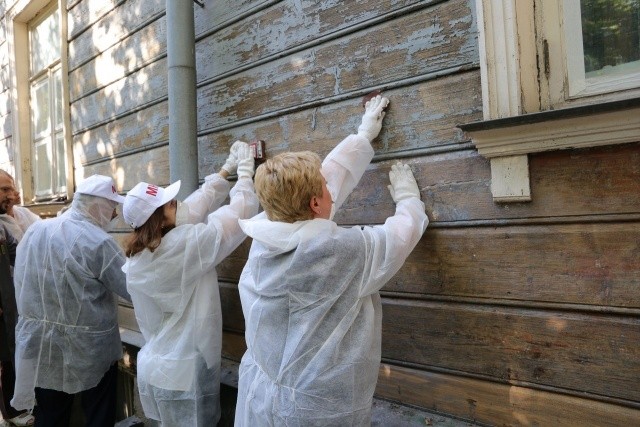 Сотрудники Москомархитектуры в качестве волонтеров приняли участие в реставрации Дома Палибина