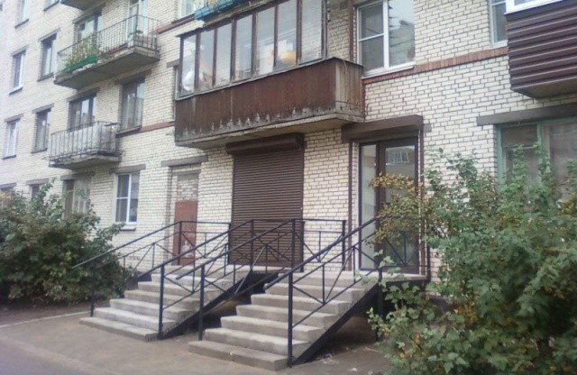 Жилое помещение в магазин